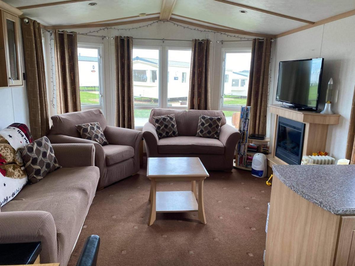 Chapmanholidaylets Cayton Bay Экстерьер фото